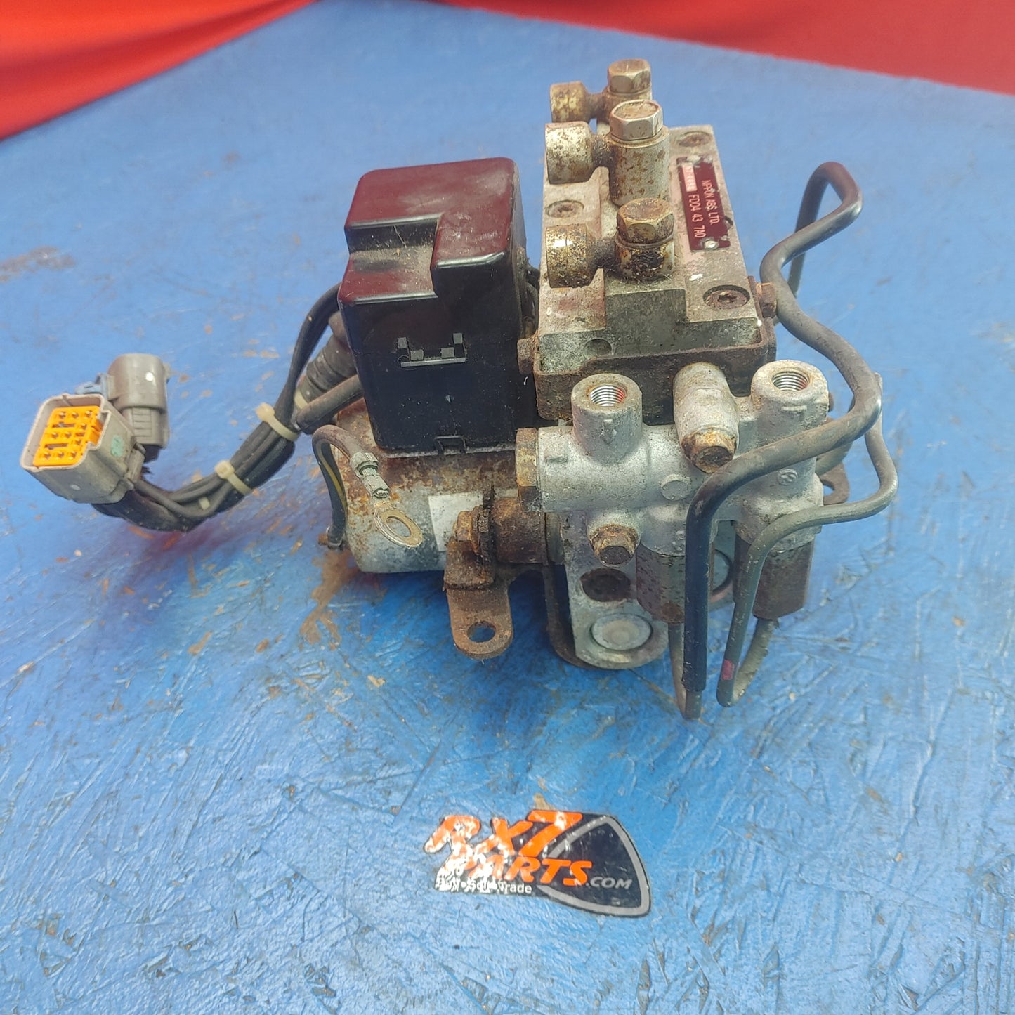 LHD, RHD Abs Pump W Proportioning Valve Nippon S8B42/1 RX7 FD FD3S 93 - 02 Mazda FD04437A0 - RX7Parts