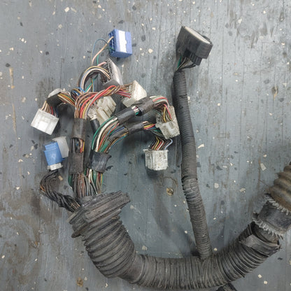 LHD Engine Wire Harness S4B0/349W Is300 SXE10 01 - 05 Lexus  8212153101B1 - RX7Parts