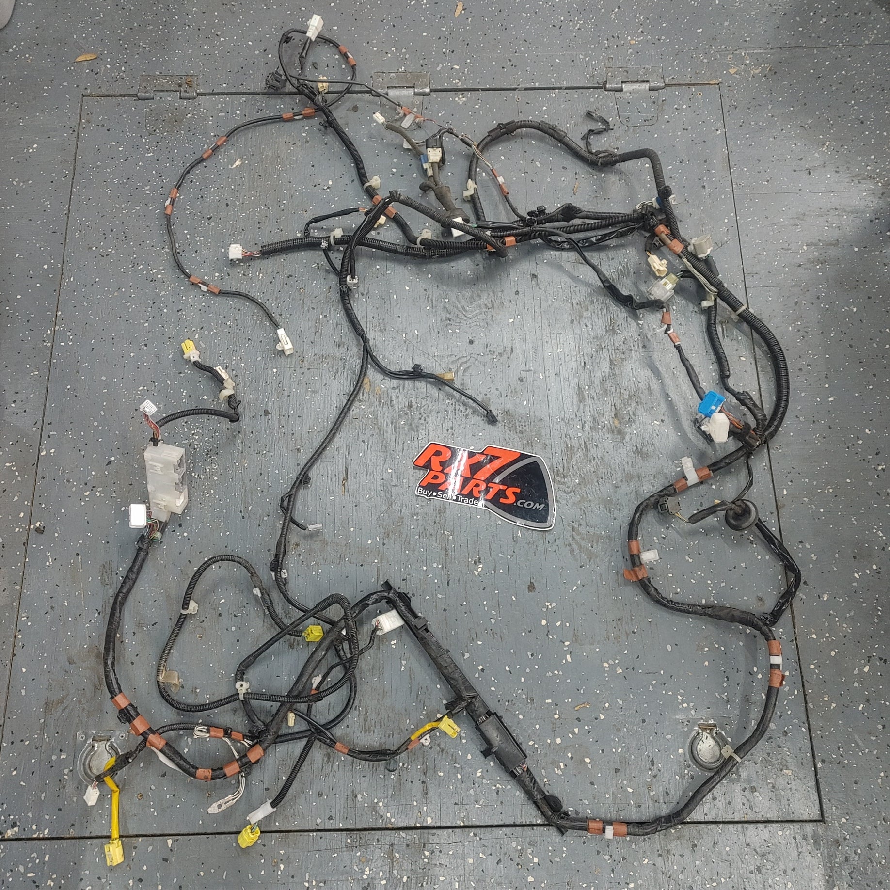 LHD Chassis Wire Harness S4B0/350W Is300 SXE10 01 - 05 Lexus  8216253351C1 - RX7Parts