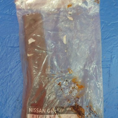 LHD, RHD Genuine Nissan Clutch Release Fork S4B46/10     3053101S00 - RX7Parts
