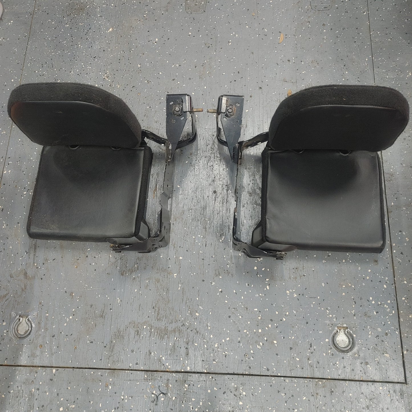 LHD, RHD 2002 Ford Ranger Xlt Rear Jumper Seats Pair S4B0/353 - RX7Parts