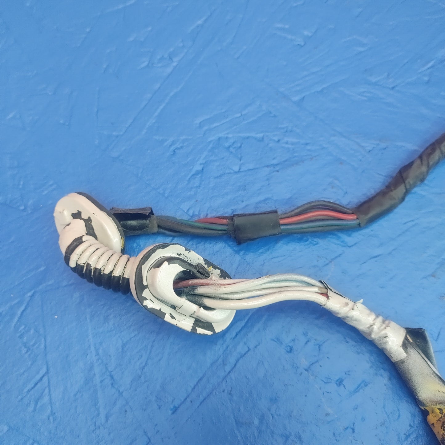 LHD, RHD Rear Hatch Wiring Harness SH1B7/15 RX7 FD FD3S 93 - 02 Mazda FD0467060D - RX7Parts