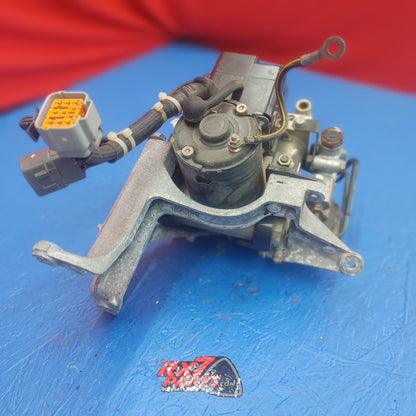LHD, RHD Nippon Oem Abs Pump W Proportioning Valve And Mounting Bracket SH1B16/2 RX7 FD FD3S 93 - 02 Mazda FD04437A0