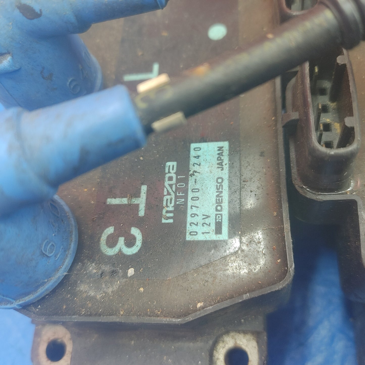 LHD, RHD Mazda Cosmo 20B Leading And Trailing Ignition Coil Assembly With Spark Plug Wires SH1B22/2     02970072400297007250