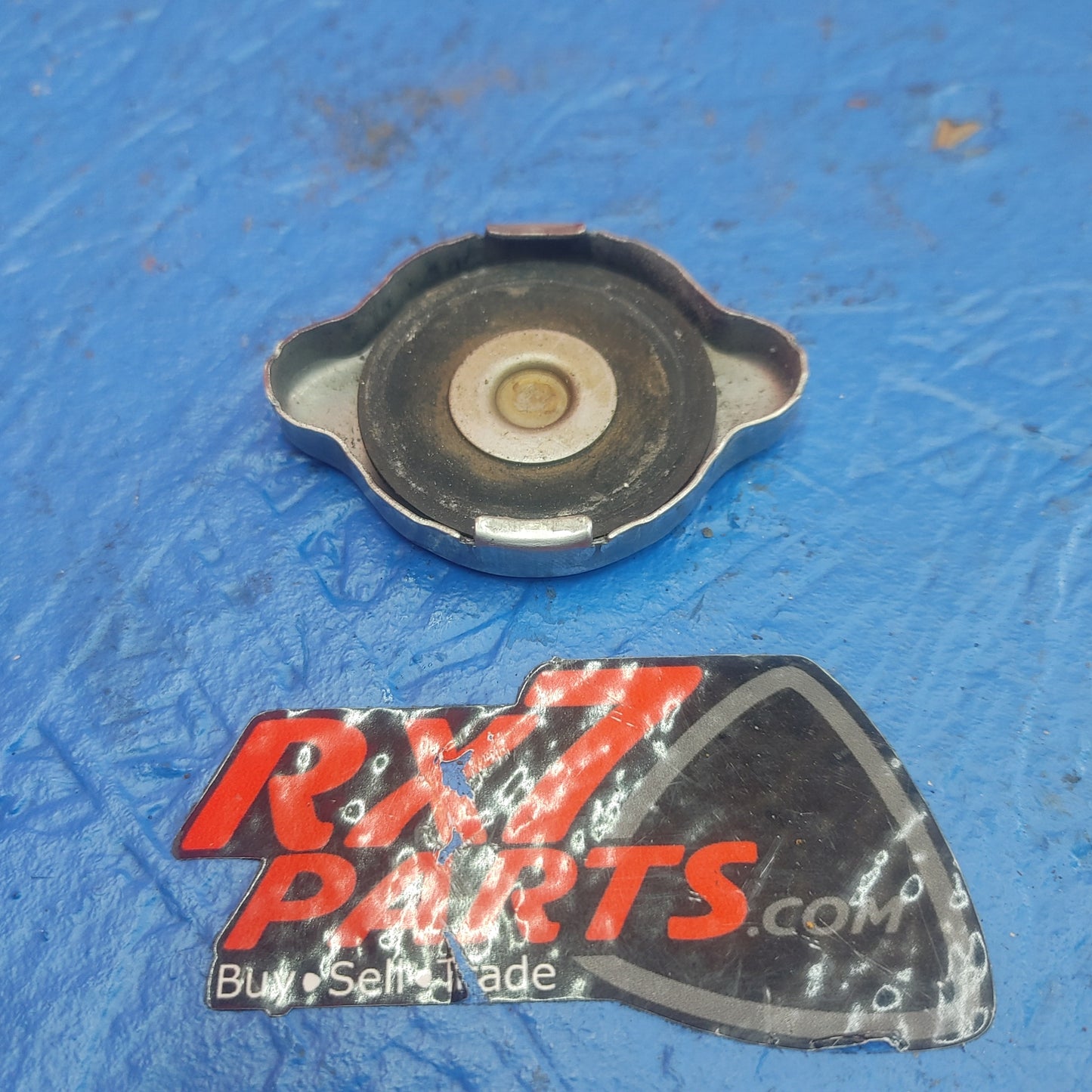 LHD, RHD Radiator Cap For Thermostat Housing Filler Neck  RX7 FC FC3S 86 - 91 Mazda SH1B28/13