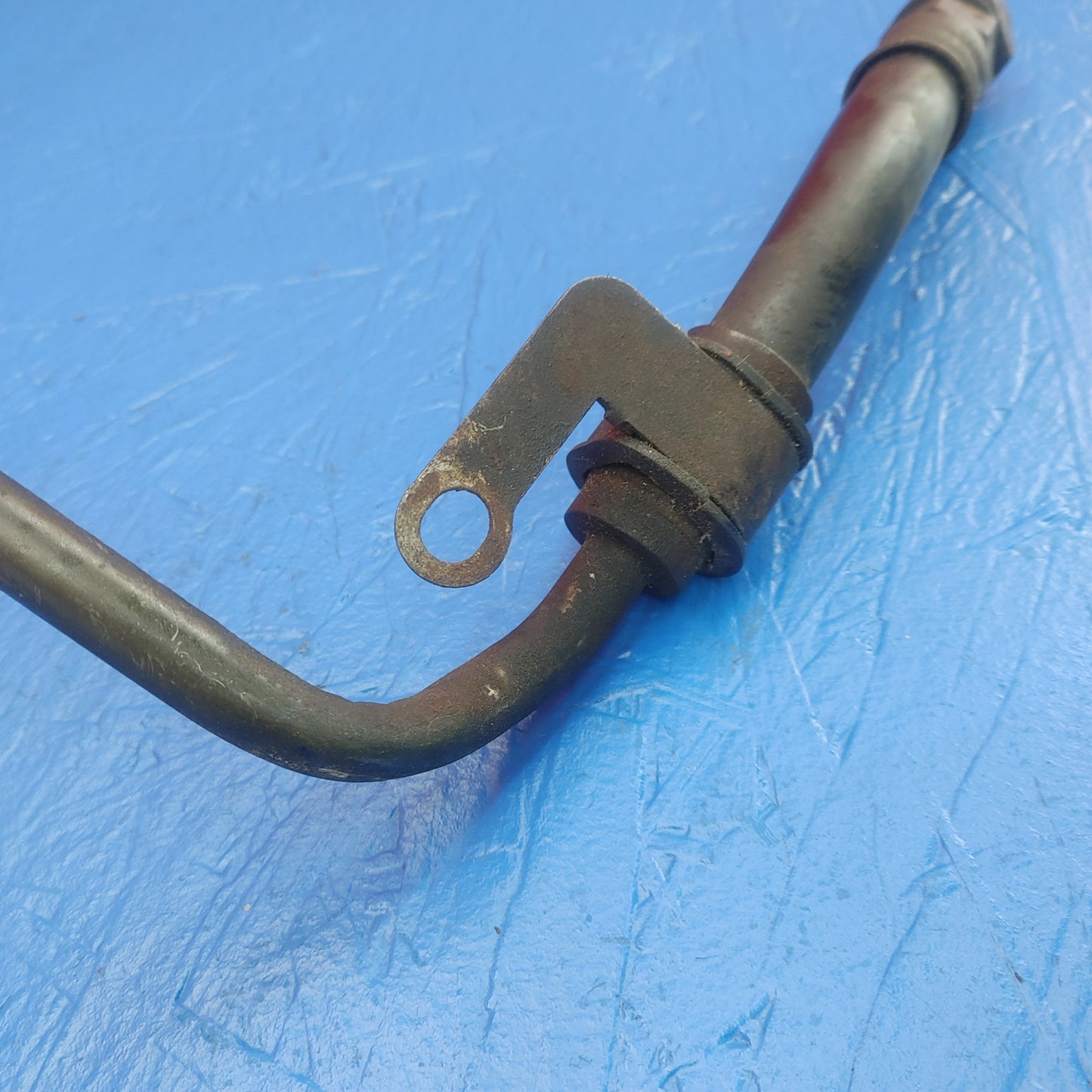 LHD, RHD Main Oil Feed Line From Filter Housing To Cooler  RX7 FD FD3S 93 - 02 Mazda SH2B1/6