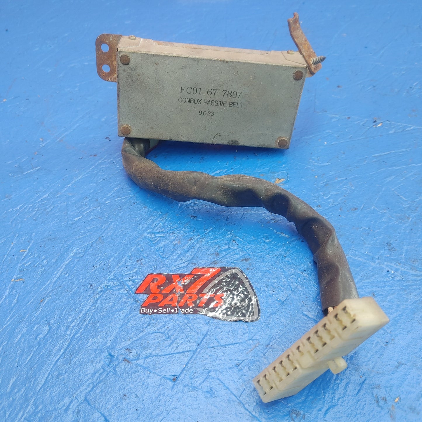 LHD, RHD Conbox Passive Seat Belt Control Module FC01 67 780A RX7 FC FC3S 86 - 91 Mazda SH2B9/4