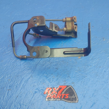 LHD Brake Master Cylinder Line Retaining Bracket With Brake Booster Master Cylinder Distribution Block    RX7 FD FD3S 93 - 95 Mazda SH2B9/9