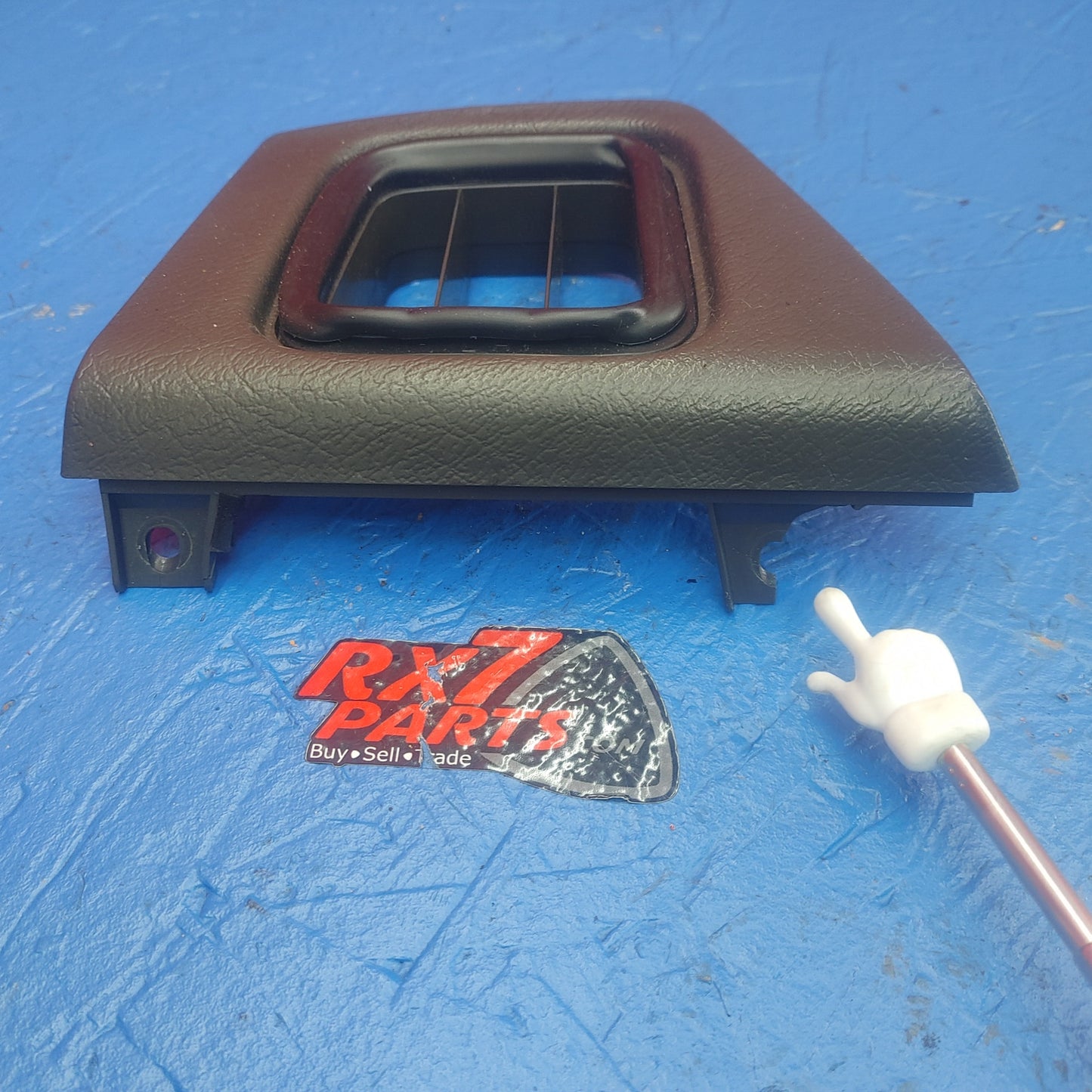 LHD, RHD Left Dash Side Vent With Rubber Molding FB01 64 921 RX7 FC FC3S 86 - 91 Mazda SH2B20/23