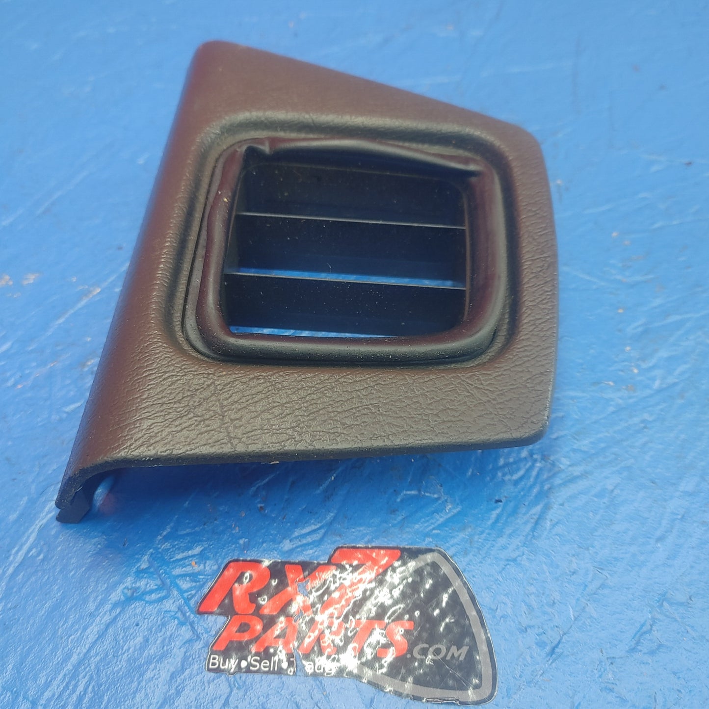 LHD, RHD Right Dash Side Vent With Rubber Molding FB01 64 911 RX7 FC FC3S 86 - 91 Mazda SH2B20/24