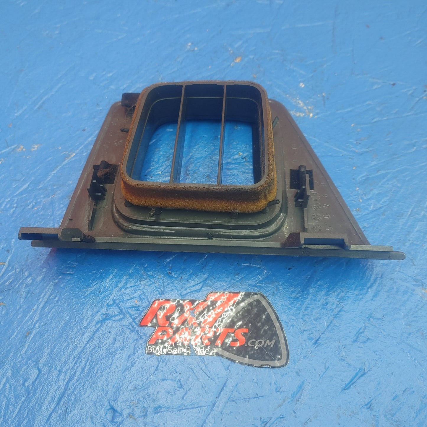 LHD, RHD Right Dash Side Vent With Rubber Molding FB01 64 911 RX7 FC FC3S 86 - 91 Mazda SH2B20/24