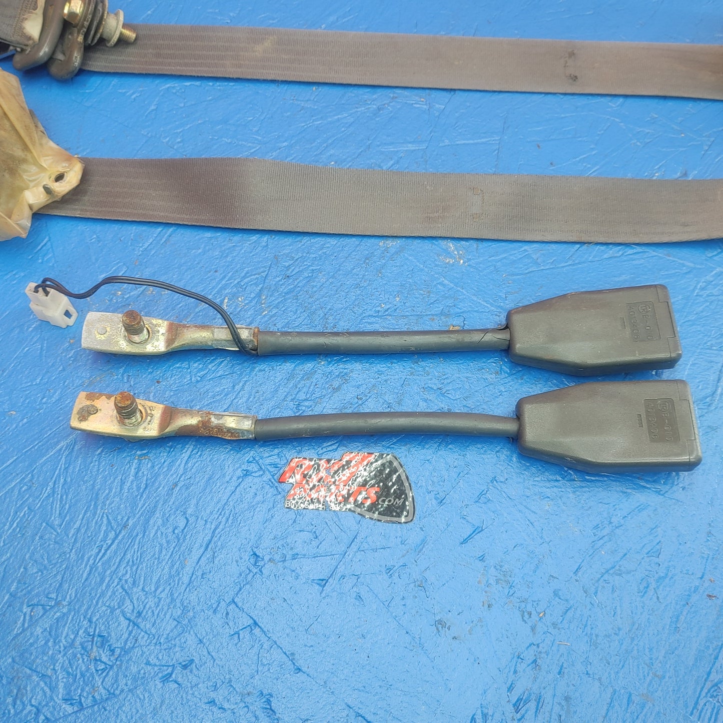 LHD, RHD Grey Seat Belts And Buckle Release Set Pair  RX7 FC FC3S 86 - 91 Mazda SH3B6/2