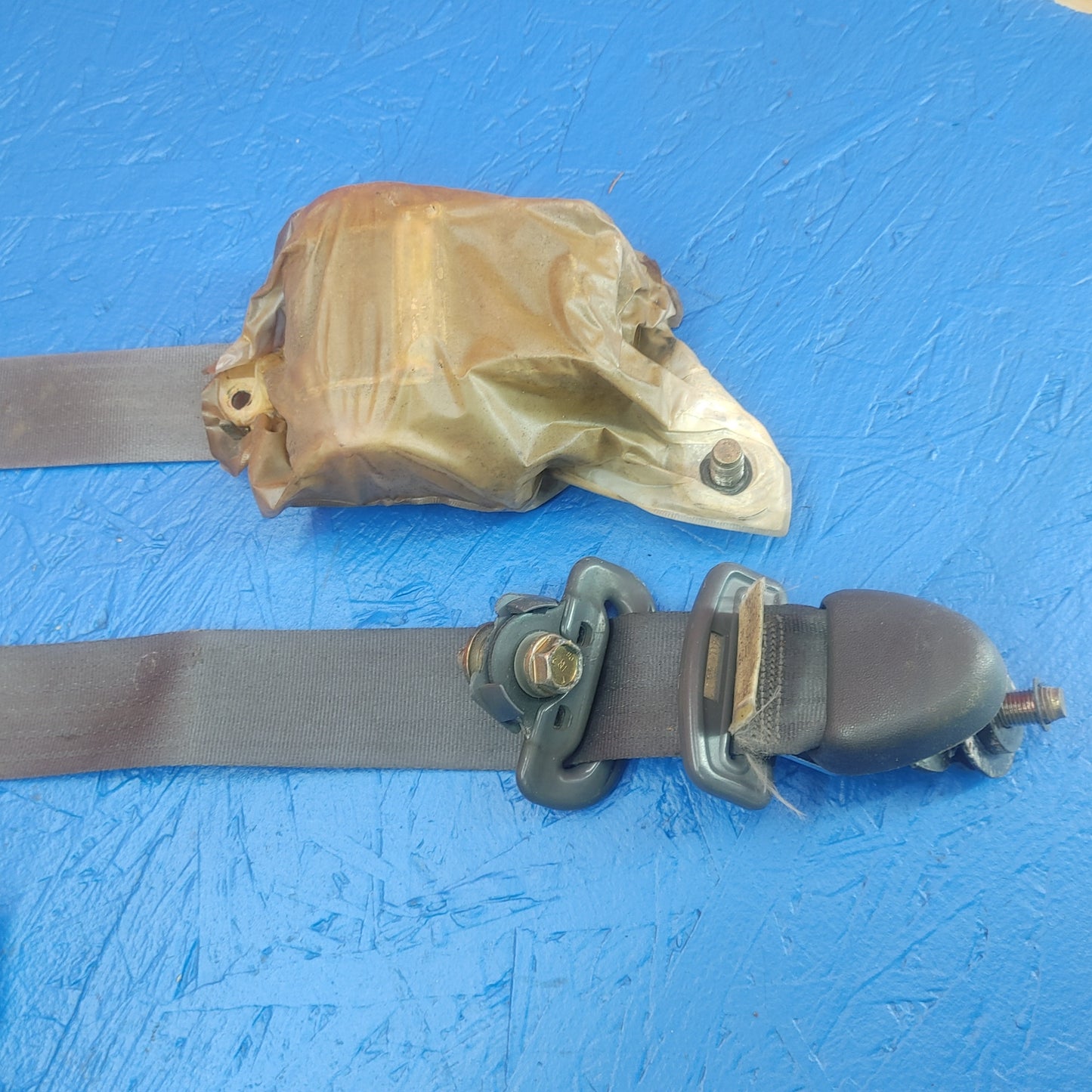 LHD, RHD Grey Seat Belts And Buckle Release Set Pair  RX7 FC FC3S 86 - 91 Mazda SH3B6/2