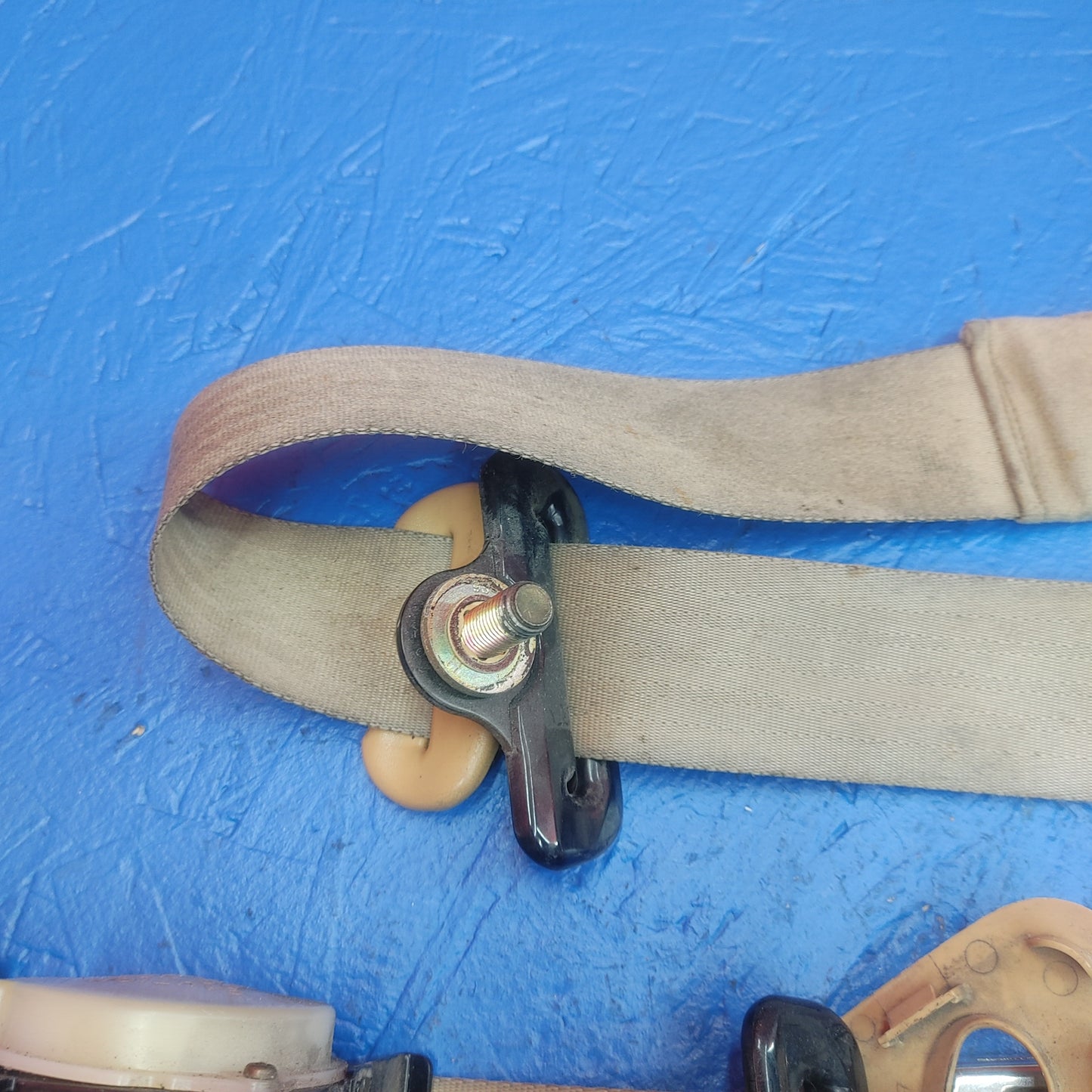 LHD, RHD Tan Seat Belts Set Pair  RX7 FD FD3S 93 - 95 Mazda SH3B6/3