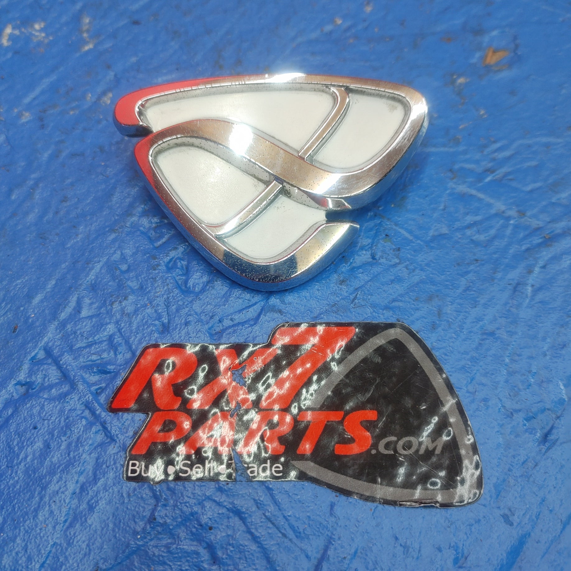 LHD, RHD Rear Efini Mascot Logo Emblem White F100 51 741A RX7 FD FD3S 93 - 02 Mazda SH3B6/8 - RX7Parts