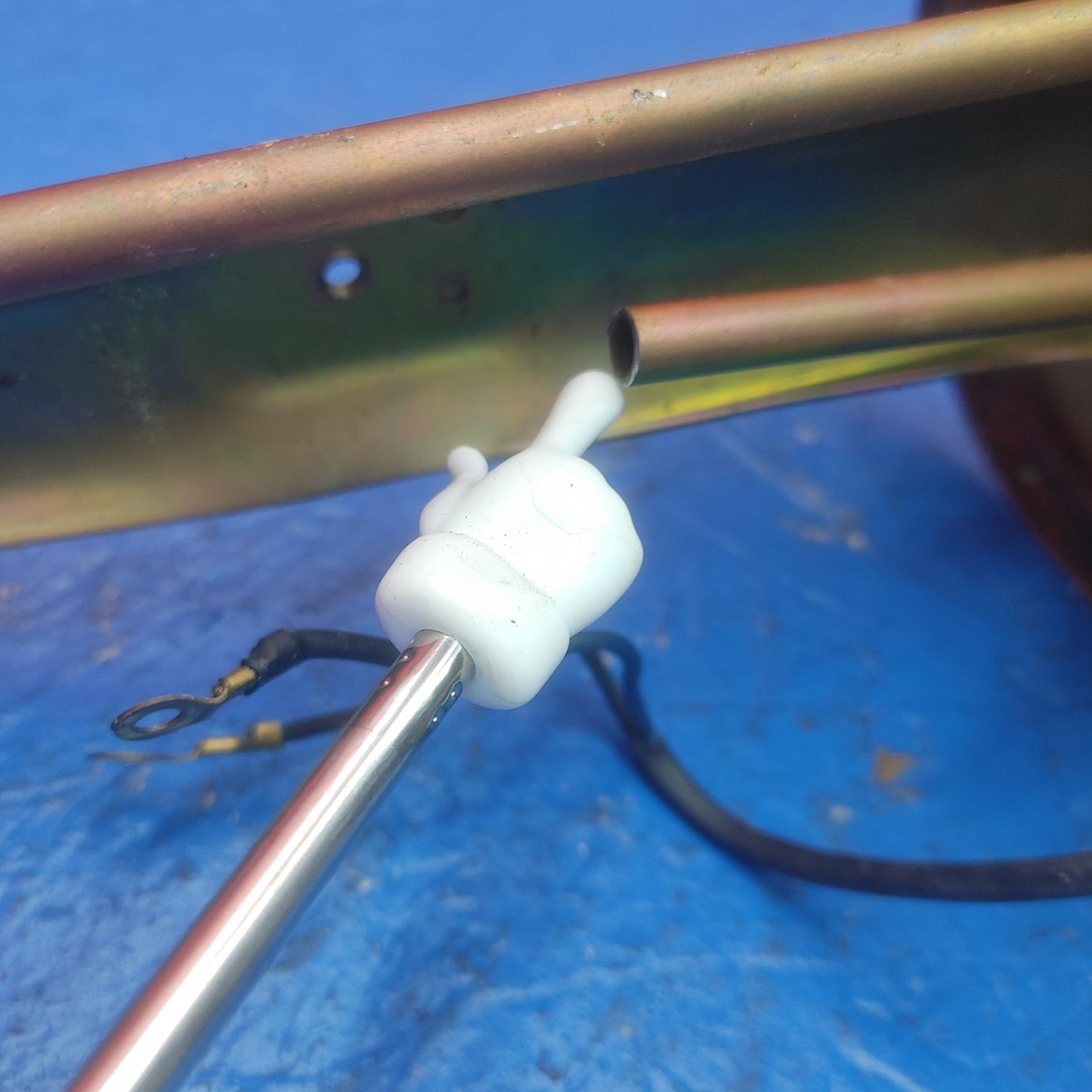 LHD, RHD Fuel Pump Hanger  RX7 FD FD3S 93 - 02 Mazda SH3B7/7