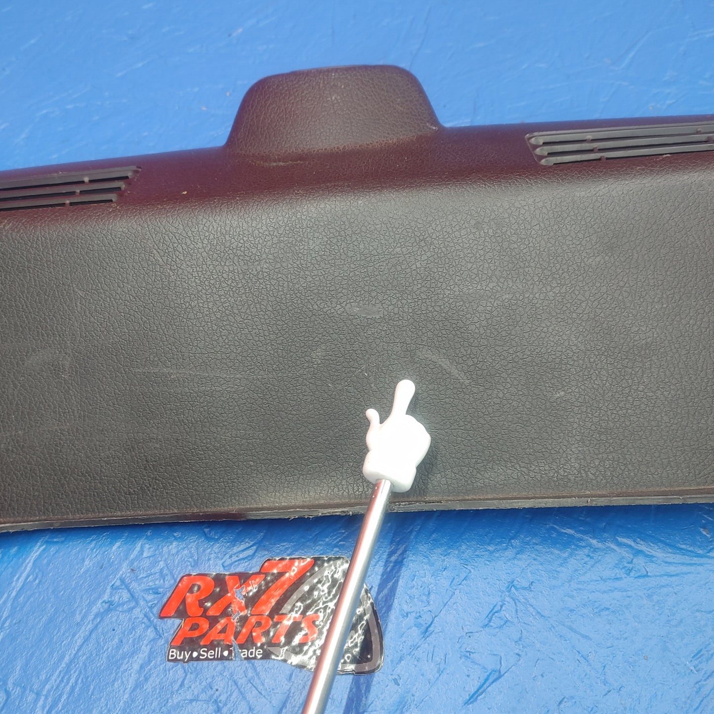 LHD, RHD Rear Hatch Center Trunk Garnish FD01 68 89X RX7 FD FD3S 93 - 02 Mazda SH3B18/40