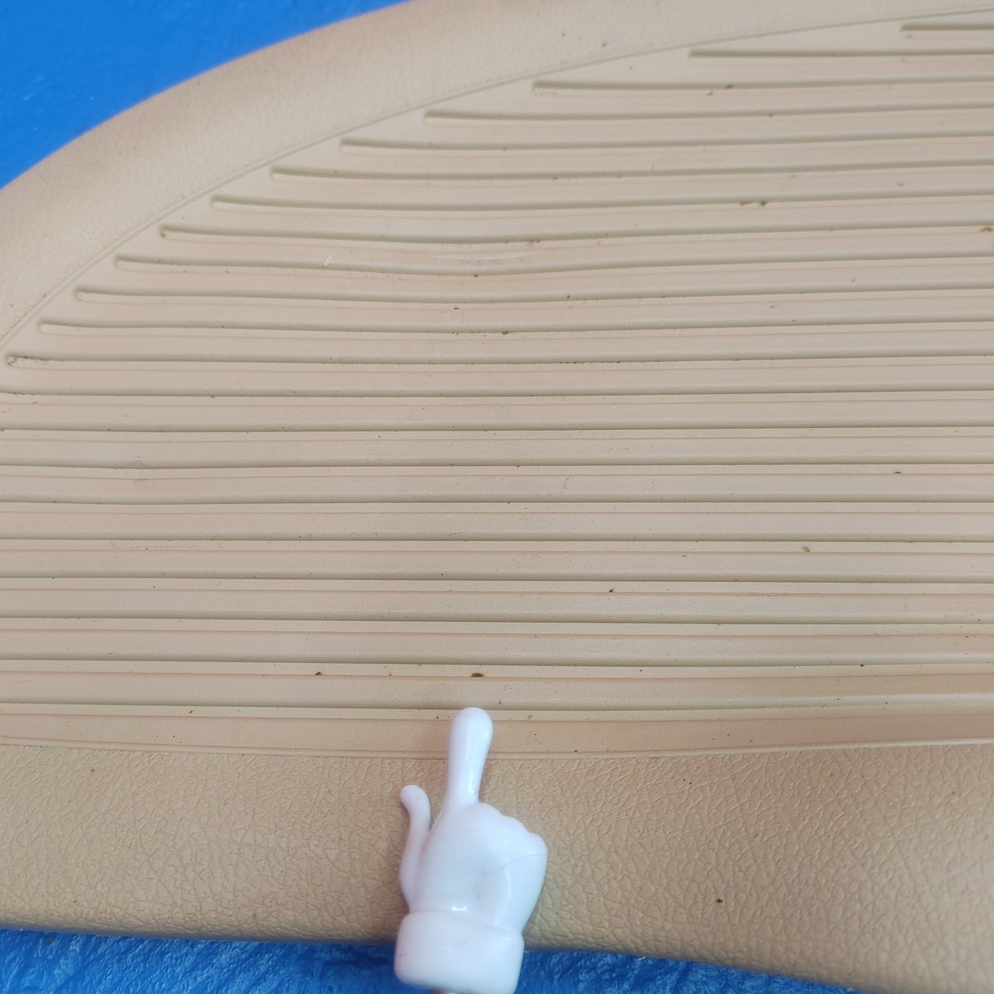 LHD Rh Right Hand Tan Rear Seat Cubby Box Storage Bin Lid  RX7 FD FD3S 93 - 95 Mazda SH3B20/10