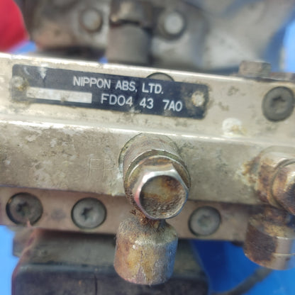 LHD, RHD Complete Oem Nippon Abs Pump With Proportioning Valve Mounting Bracket And Heat Shield  FD04 43 7A0 RX7 RX-7 FD FD3S 13B-REW 92 - 02 FD FD3S 13B-REW SH3B23/14