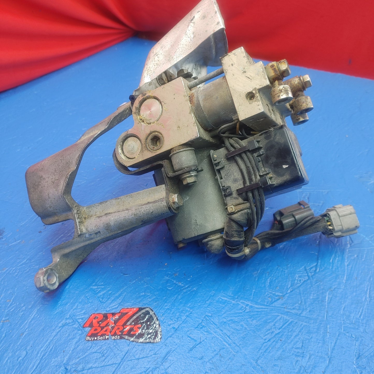 LHD, RHD Complete Oem Nippon Abs Pump With Proportioning Valve Mounting Bracket And Heat Shield  FD04 43 7A0 RX7 RX-7 FD FD3S 13B-REW 92 - 02 FD FD3S 13B-REW SH3B23/14