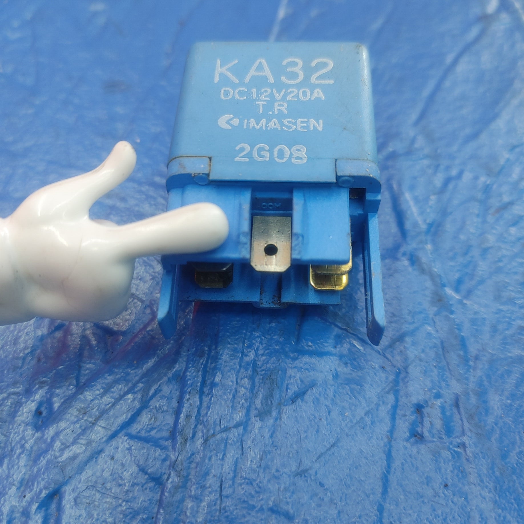 LHD, RHD Small Lamp And Retractor Relay KA32 RX7 RX-7 FD FD3S 13B-REW 92 - 02 FD FD3S 13B-REW SH3B25/4 - RX7Parts