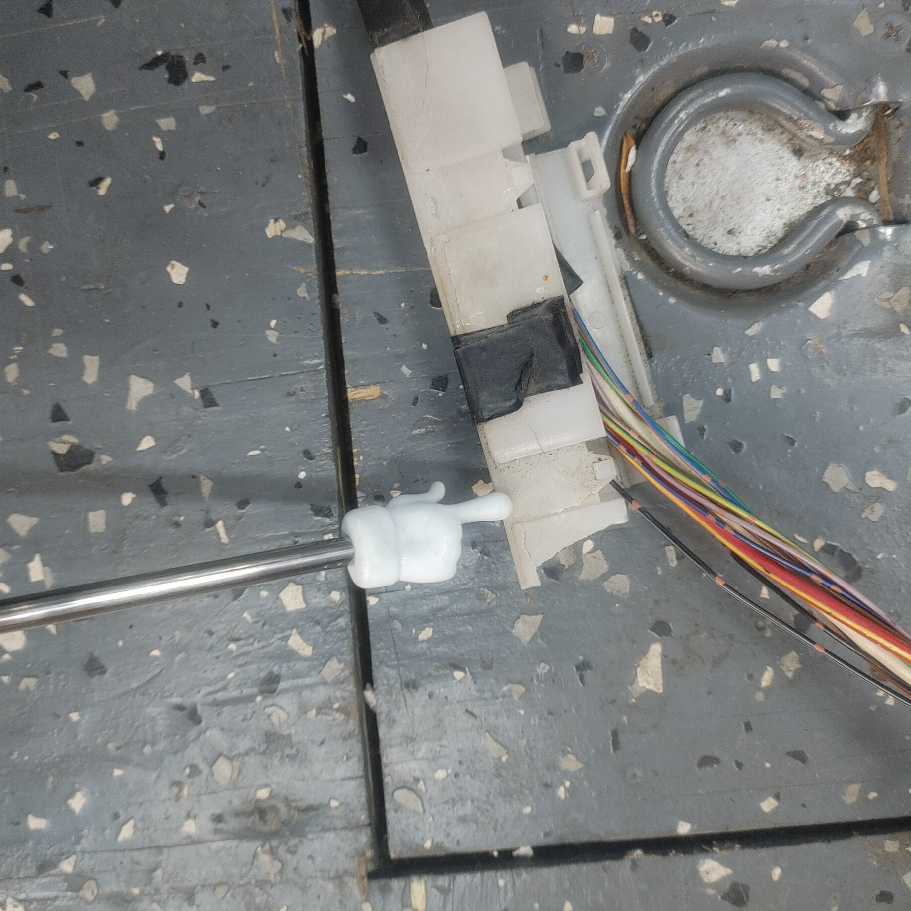 LHD, RHD Complete Rear Section Left And Right Chassis Wire Wiring Harness F100 67 071E  FD04 67 180D  FD01 67 050D RX7 RX-7 FD FD3S 13B-REW 92 - 02 FD FD3S 13B-REW SH3B25/19 - RX7Parts