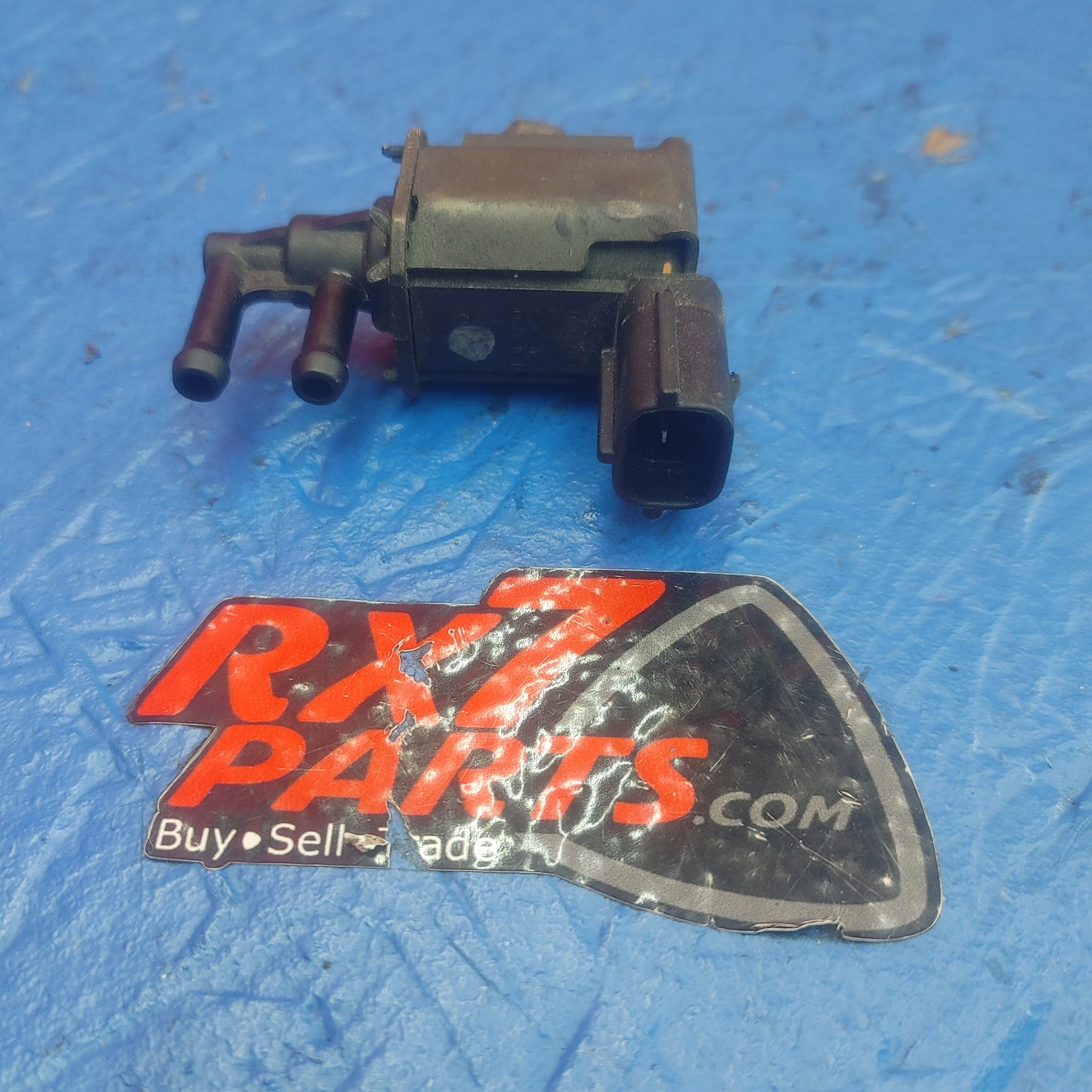 LHD, RHD Evap Purge Control Vacuum Solenoid Valve K5T48075 RX7 RX-7 FD FD3S 13B-REW 92 - 02 FD FD3S 13B-REW SH4B7/6