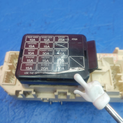 LHD, RHD Interior Fuse Block W Fuses And Lid  RX7 RX-7 FD FD3S 13B-REW 92 - 02 FD FD3S 13B-REW SH4B11/4