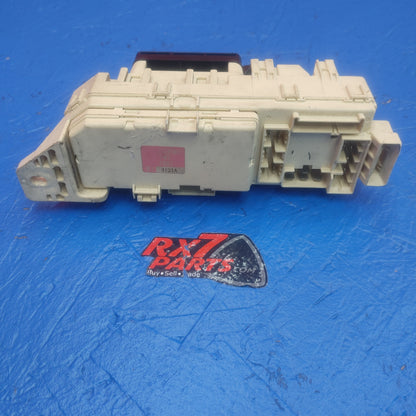 LHD, RHD Interior Fuse Block W Fuses And Lid  RX7 RX-7 FD FD3S 13B-REW 92 - 02 FD FD3S 13B-REW SH4B11/4