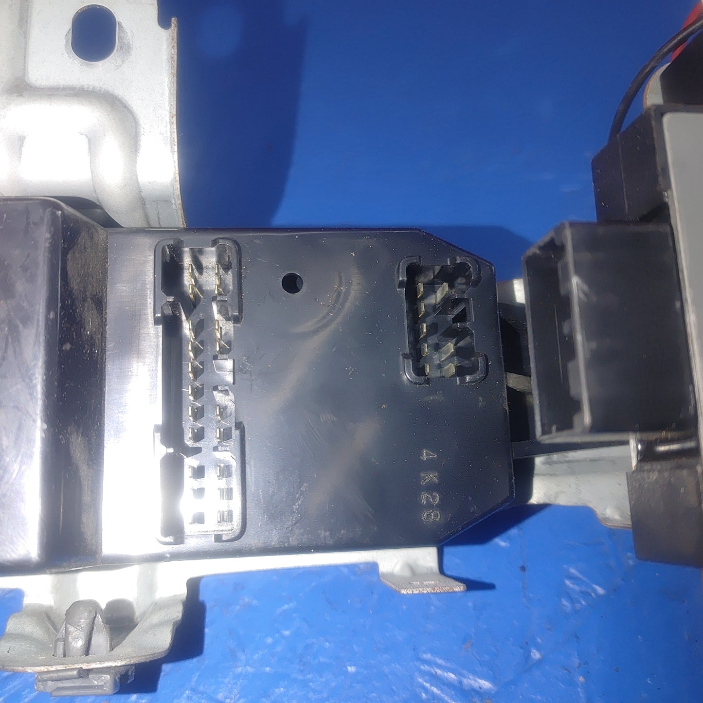 LHD, RHD Flasher Cpu With Relay Bracket Holder (Complete Assembly)  RX7 RX-7 FD FD3S 13B-REW 92 - 02 FD FD3S 13B-REW SH4B11/6