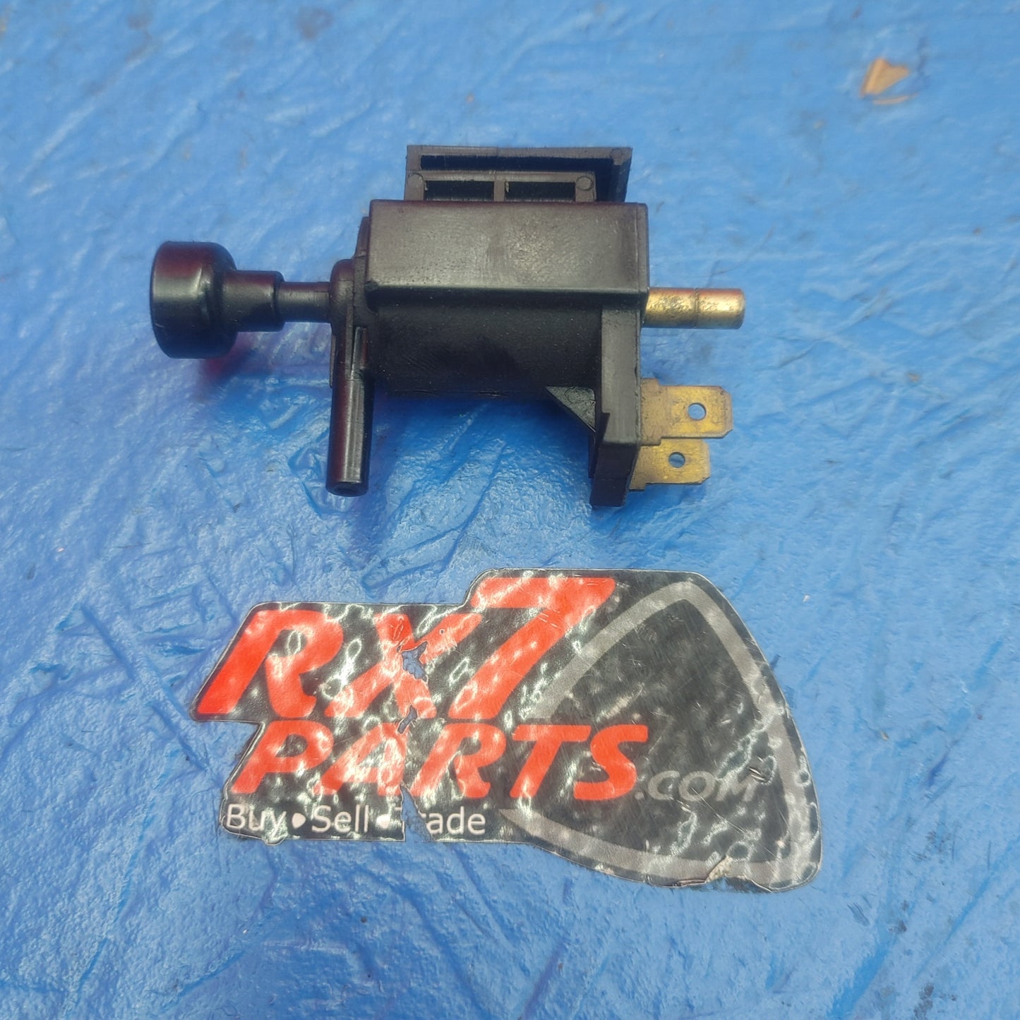 LHD, RHD Turbo Vacuum Solenoid Valve AESA127 17 RX7 RX-7 FD FD3S 13B-REW 92 - 02 FD FD3S 13B-REW SH4B12/13