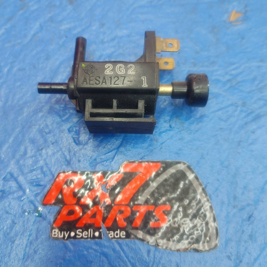 LHD, RHD Oem Vacuum Solenoid Valve AESA127 1 RX7 RX-7 FD FD3S 13B-REW 92 - 02 FD FD3S 13B-REW SH4B12/25