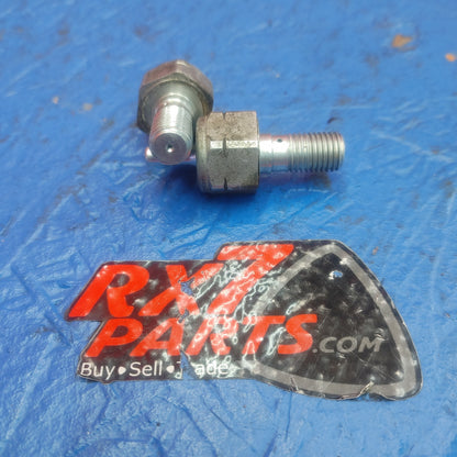 LHD, RHD 1984 Thru 1995 13B Rotor Housing Oil Metering Injector Pair N3G1 14 631 Universal Universal Universal SH4B13/9