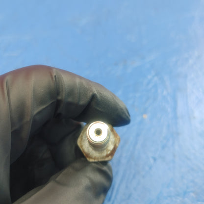LHD, RHD 1984 Thru 1995 13B Rotor Housing Oil Metering Injector Single N3G1 14 631 Universal Universal Universal SH4B13/10