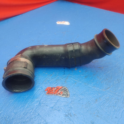 LHD, RHD Plastic Charge Pipe Crossover Pipe For Oem Intercooler N3A1 13 240 RX7 RX-7 FD FD3S 13B-REW 92 - 02 FD FD3S 13B-REW SH4B13/16