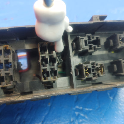 LHD, RHD Relay Box Front Middle Engine Bay  RX7 RX-7 FD FD3S 13B-REW 92 - 02 FD FD3S 13B-REW SH4B17/8 - RX7Parts