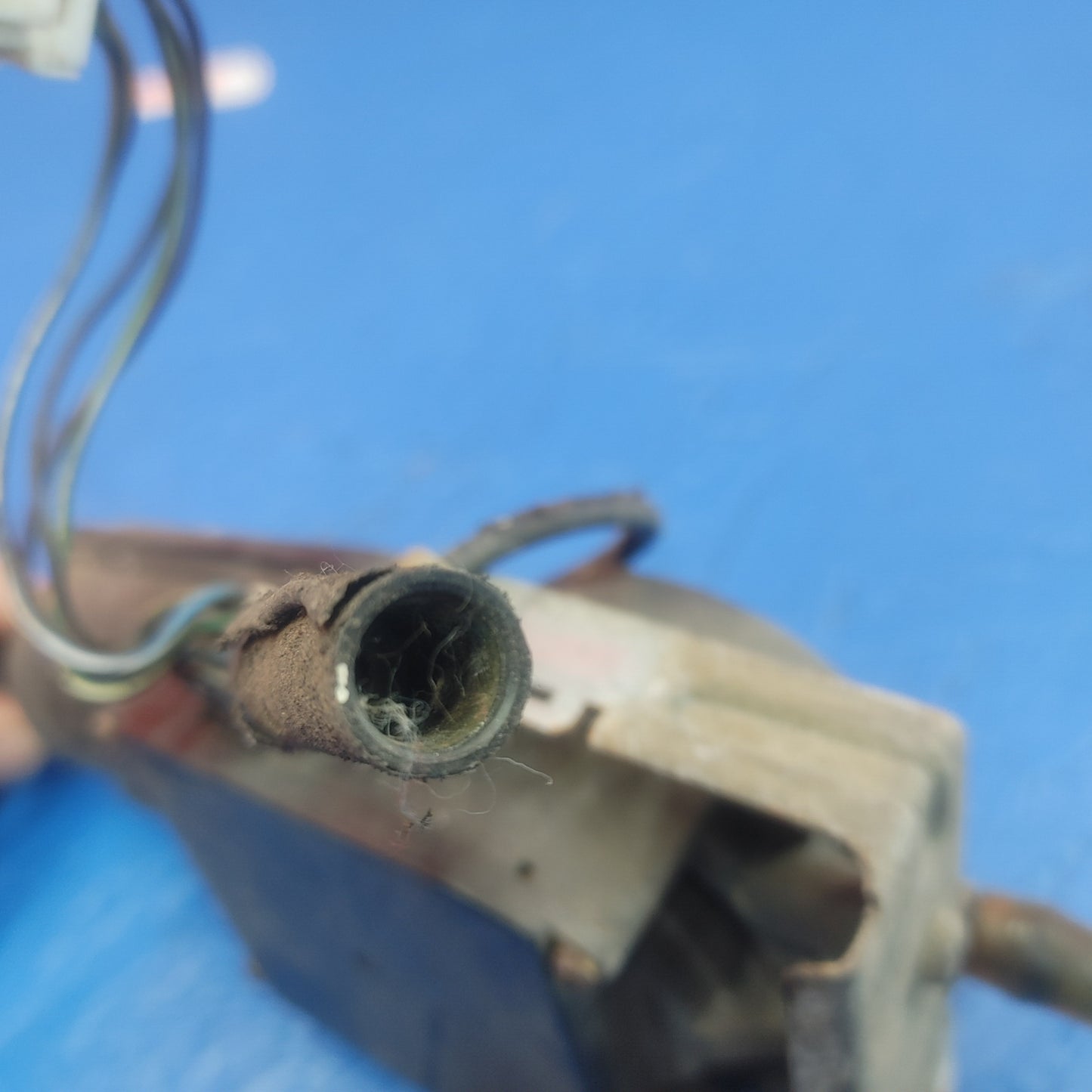 LHD, RHD Radio Antenna Motor FD01 66 930D RX7 RX-7 FD FD3S 13B-REW 92 - 02 FD FD3S 13B-REW SH4B20/12