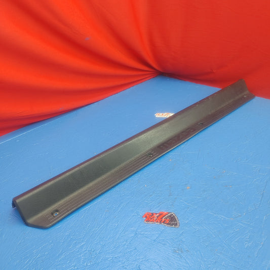 LHD, RHD Left Door Scuff Plate Black FB01 68 721 RX7 RX-7 FC S5 FC3S 89 - 91 FC FC3S 13B SH4B23/1