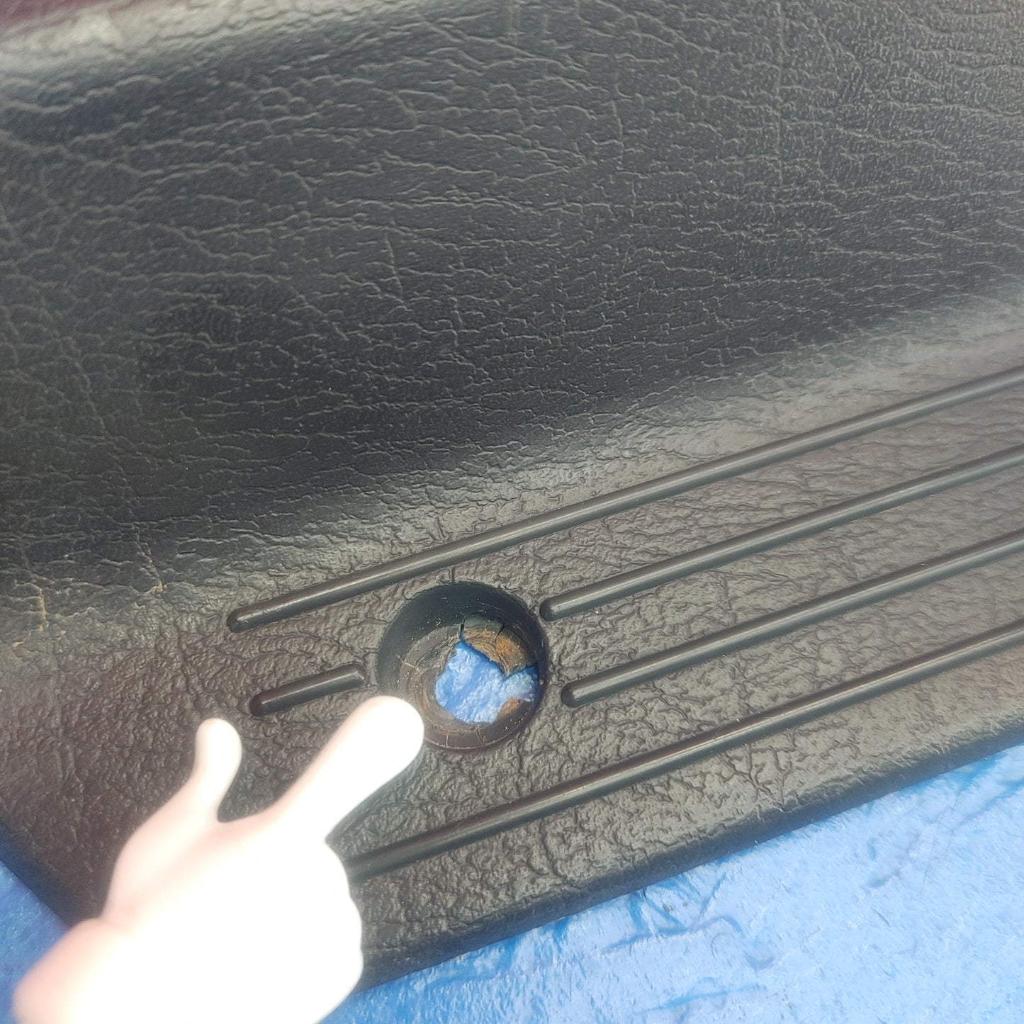 LHD, RHD Right Door Scuff Plate FB01 68 711 RX7 RX-7 FC S5 FC3S 89 - 91 FC FC3S 13B SH4B23/2