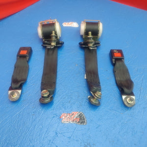 LHD, RHD Black Rear Seat Belt Set Left And Right With Buckles And Receivers  RX7 RX-7 FD FD3S 13B-REW 92 - 02 FD FD3S 13B-REW SH5B2/4