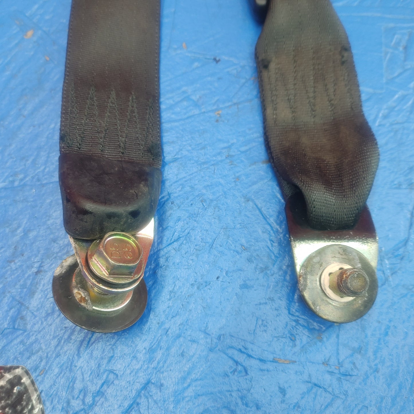 LHD, RHD Black Rear Seat Belt Set Left And Right With Buckles And Receivers  RX7 RX-7 FD FD3S 13B-REW 92 - 02 FD FD3S 13B-REW SH5B2/4
