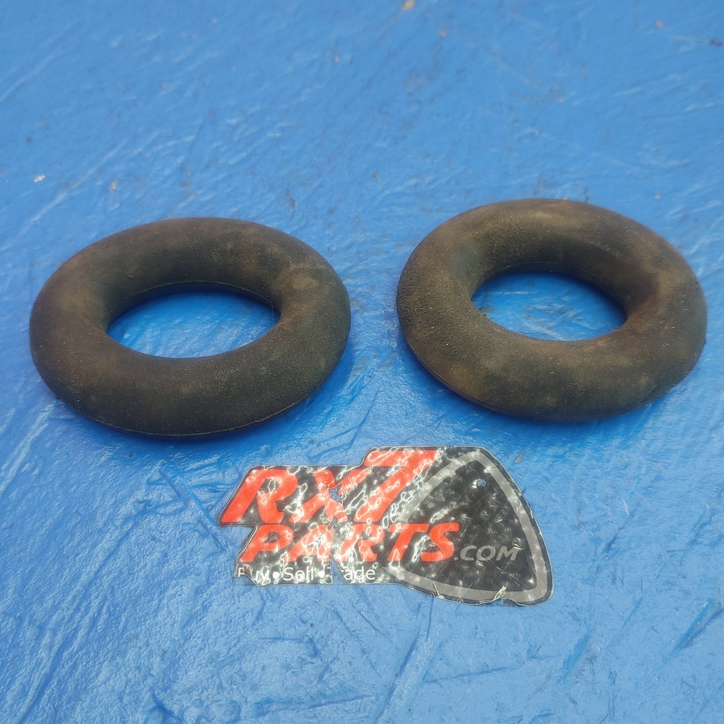 LHD, RHD Exhaust Doughnut Hanger Pair N225-40-061 Universal Universal Universal SH5B3/10