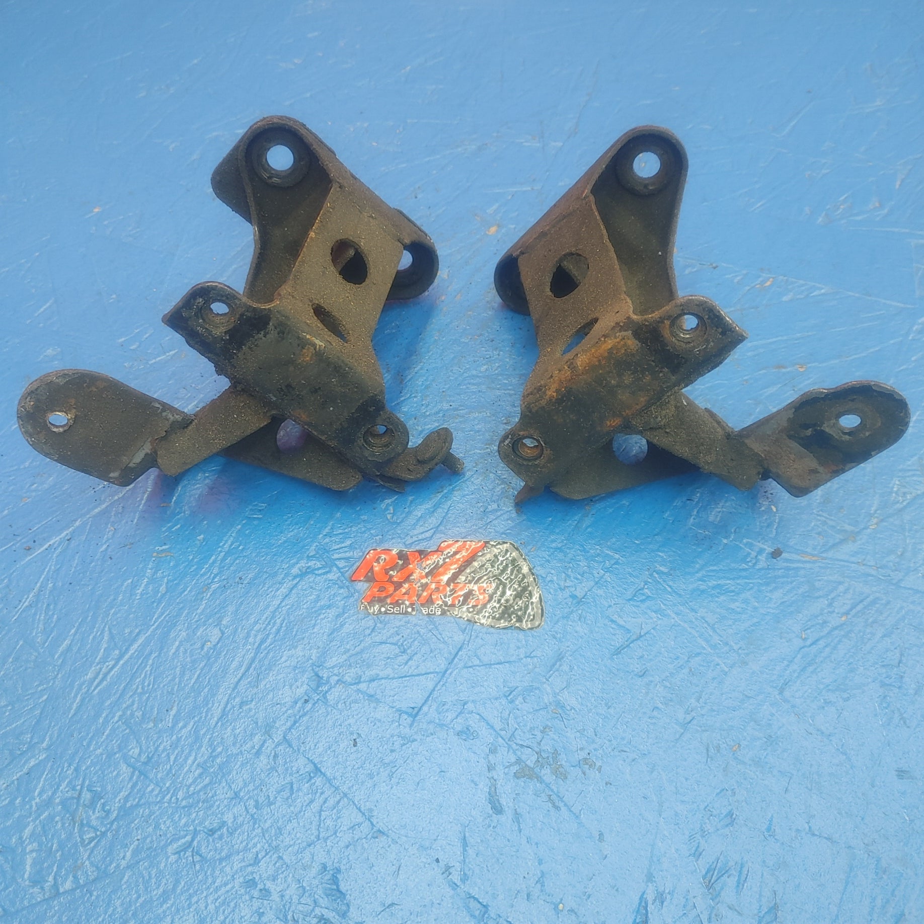 LHD, RHD Front Left And Right Sway Bar Stabilizer Bar Brackets  RX7 RX-7 FD FD3S 13B-REW 92 - 02 FD FD3S 13B-REW SH5B6/17 - RX7Parts