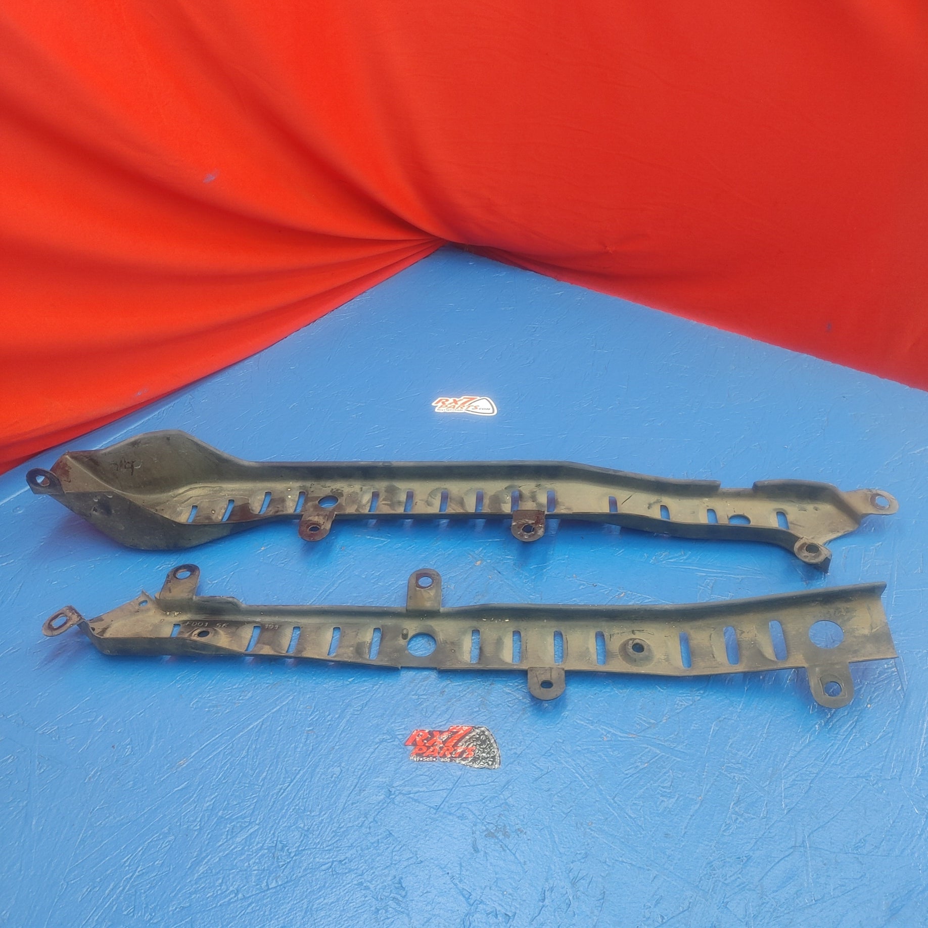 Oem Under Body Fuel Line Cover Set  FD01 56 181 FD01 56 191 RX7 RX-7 FD FD3S 13B-REW 92 - 02 FD FD3S 13B-REW S4B0/426 - RX7Parts