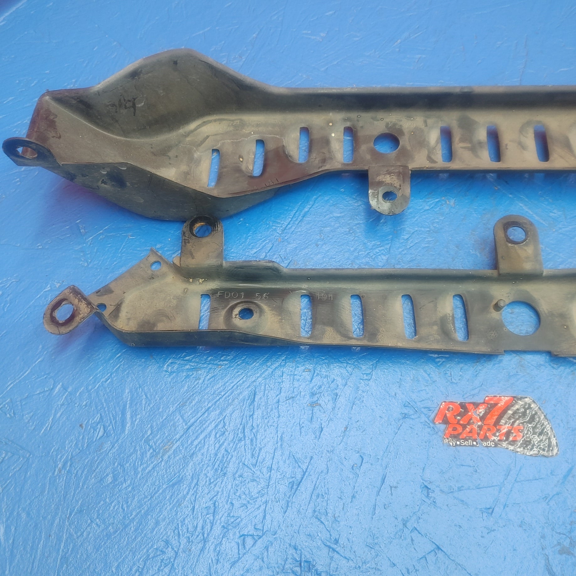 Oem Under Body Fuel Line Cover Set  FD01 56 181 FD01 56 191 RX7 RX-7 FD FD3S 13B-REW 92 - 02 FD FD3S 13B-REW S4B0/426 - RX7Parts