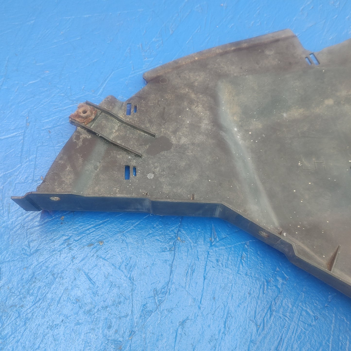 LHD, RHD Left Hand Lh Under Tray Plastic With Brake Duct FD01 43 64X RX7 RX-7 FD FD3S 13B-REW 92 - 02 FD FD3S 13B-REW S4B0/427 - RX7Parts