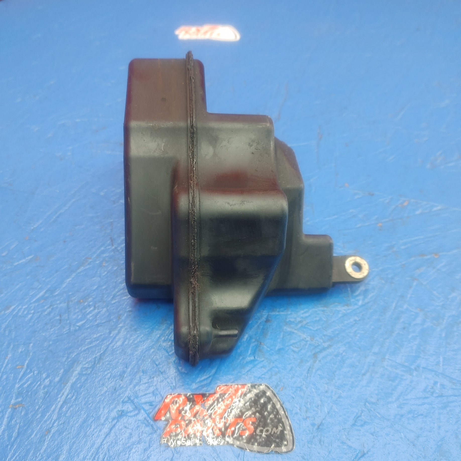 LHD, RHD Vacuum Sub Tank N3A1 20 339 RX7 RX-7 FD FD3S 13B-REW 92 - 02 FD FD3S 13B-REW SH5B10/12 - RX7Parts
