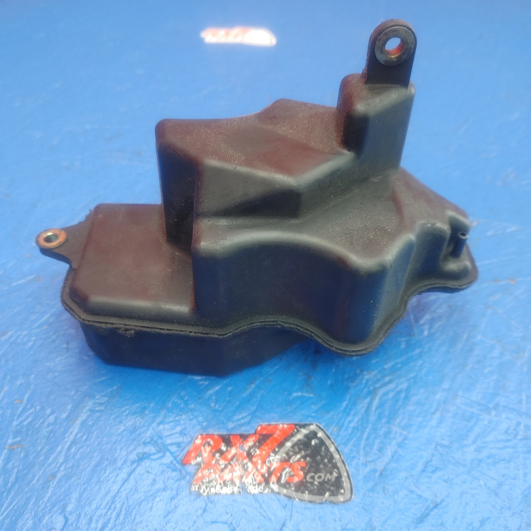 LHD, RHD Vacuum Sub Tank N3A1 20 339 RX7 RX-7 FD FD3S 13B-REW 92 - 02 FD FD3S 13B-REW SH5B10/13 - RX7Parts