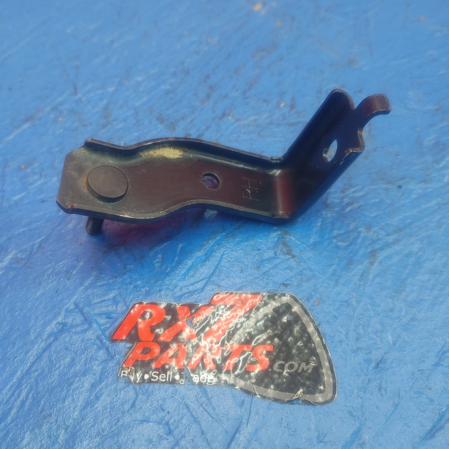 LHD, RHD Right Hand Rh Small Oil Cooler Bracket  RX7 RX-7 FD FD3S 13B-REW 92 - 02 FD FD3S 13B-REW SH5B13/47