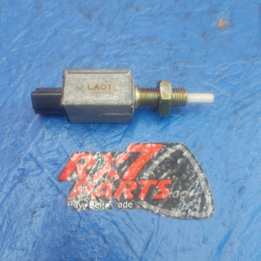 LHD, RHD Clutch Pedal Position Switch LA01 66 490A RX7 RX-7 FD FD3S 13B-REW 92 - 02 FD FD3S 13B-REW SH5B19/1